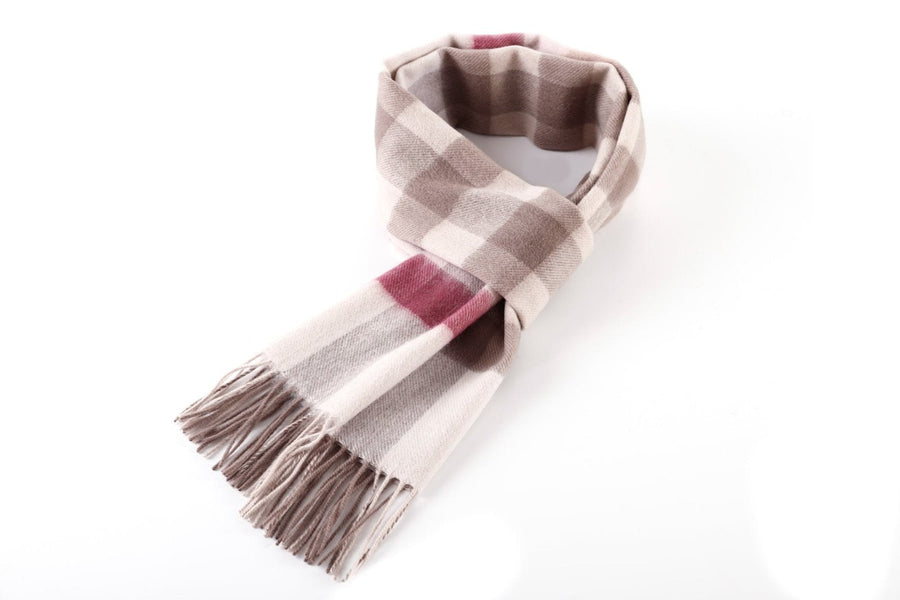 Scarf 100% Pure wool Scottish Design Pink Check
