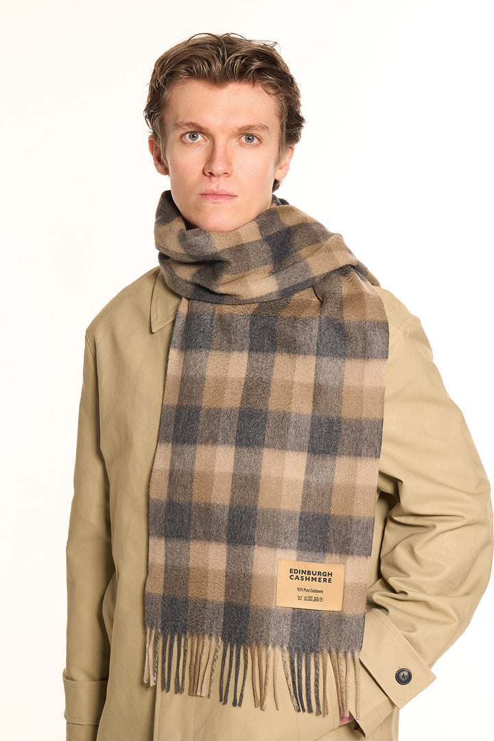 100% Pure Cashmere Scarf Design Brown Check