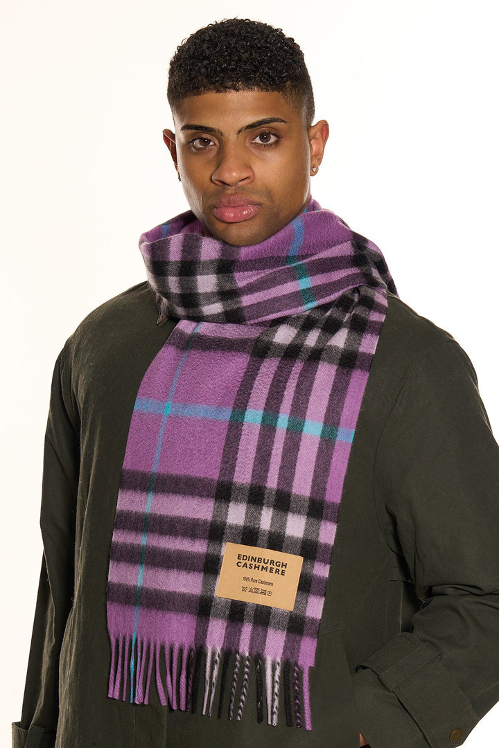 Cashmere Designer Scarf Iconic DC Classic - Small Size