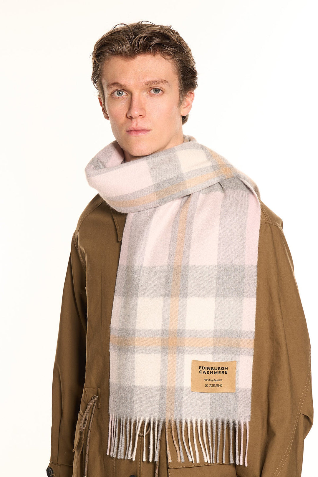 DC Scott Cashmere Scarf Pink