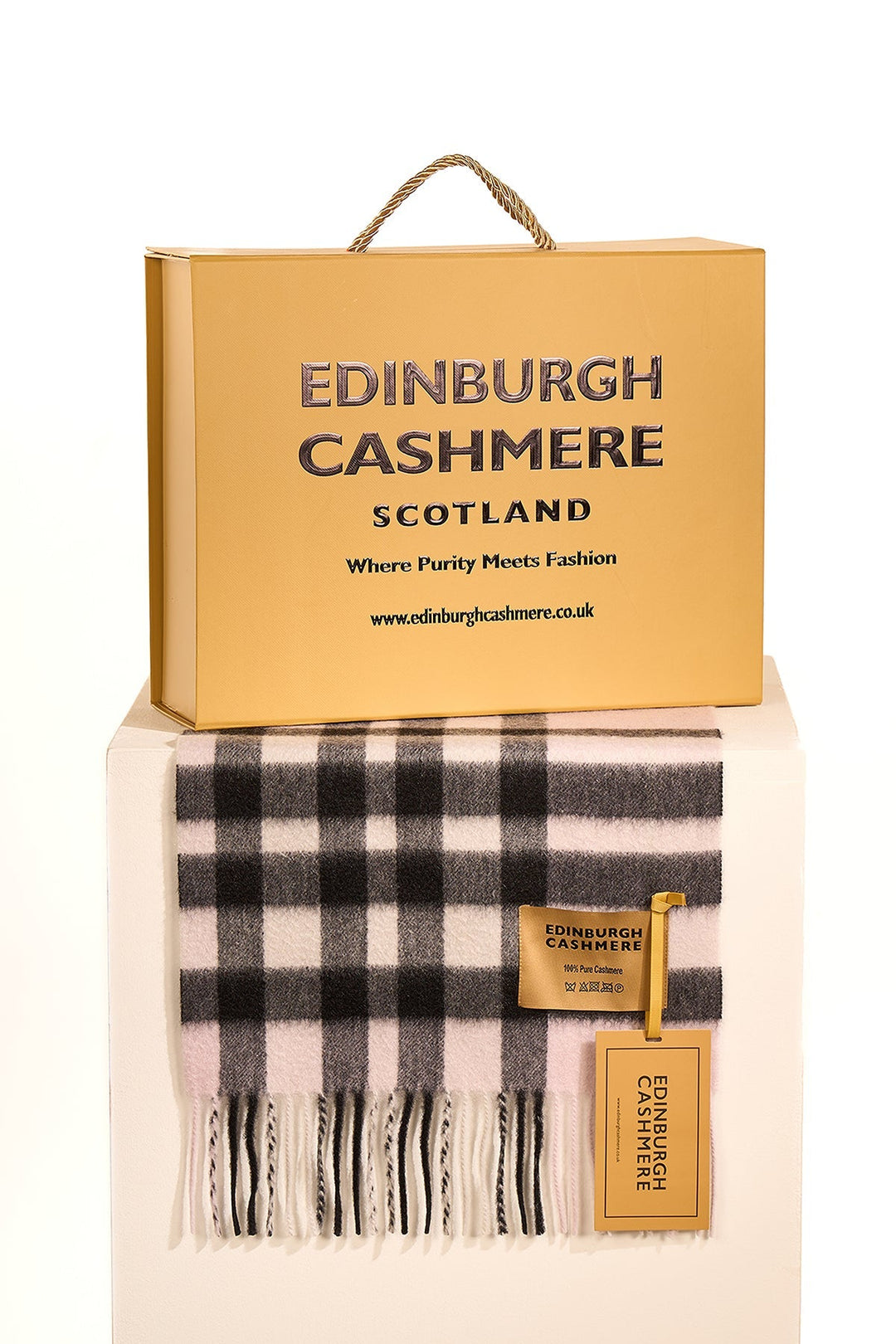 DC Check Cashmere Scarf Light Pink - Small Size