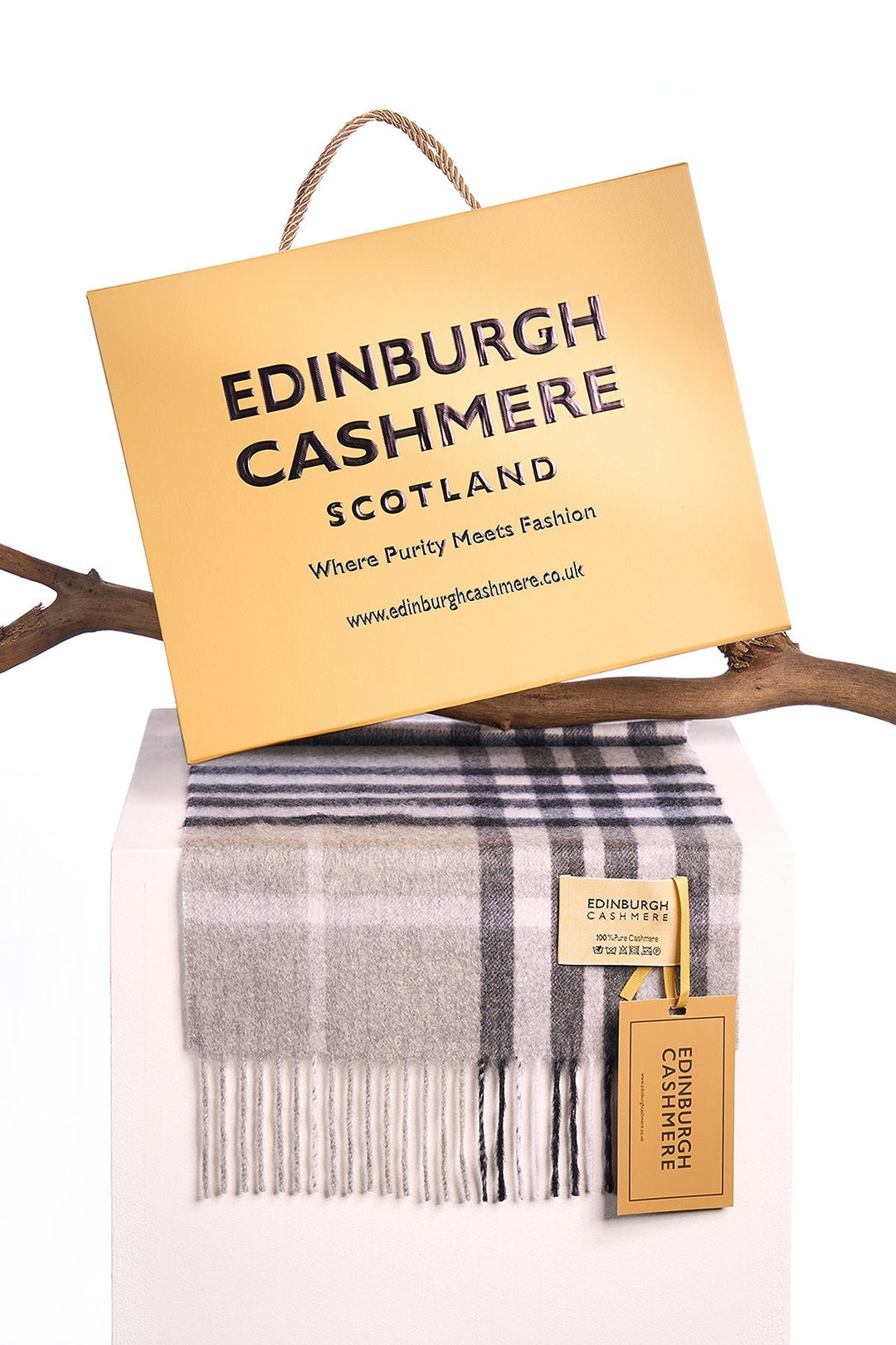 Cashmere Designer Scarf Iconic DC Classic - Small Size