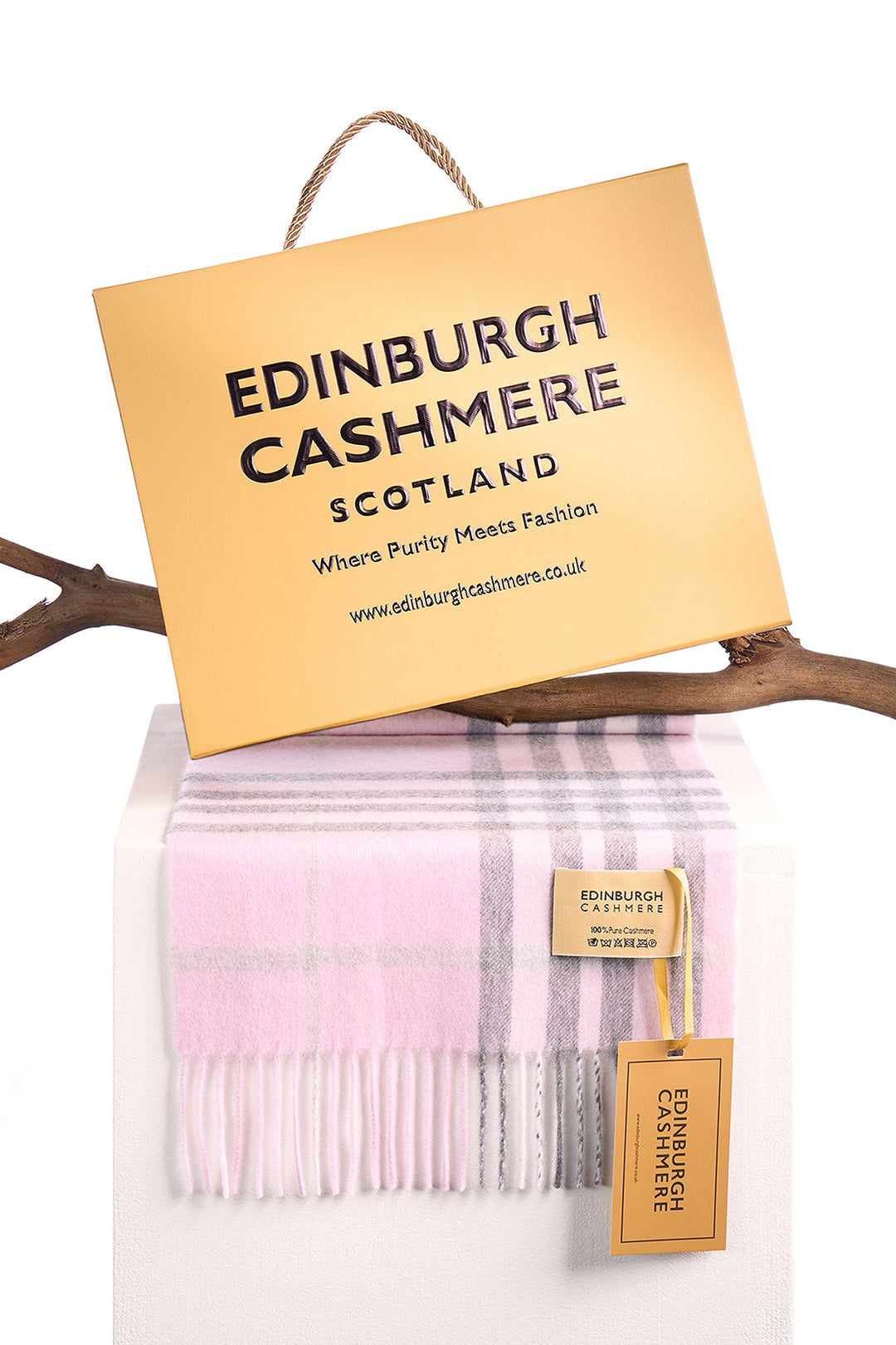 Cashmere Designer Scarf Iconic DC Classic - Pink